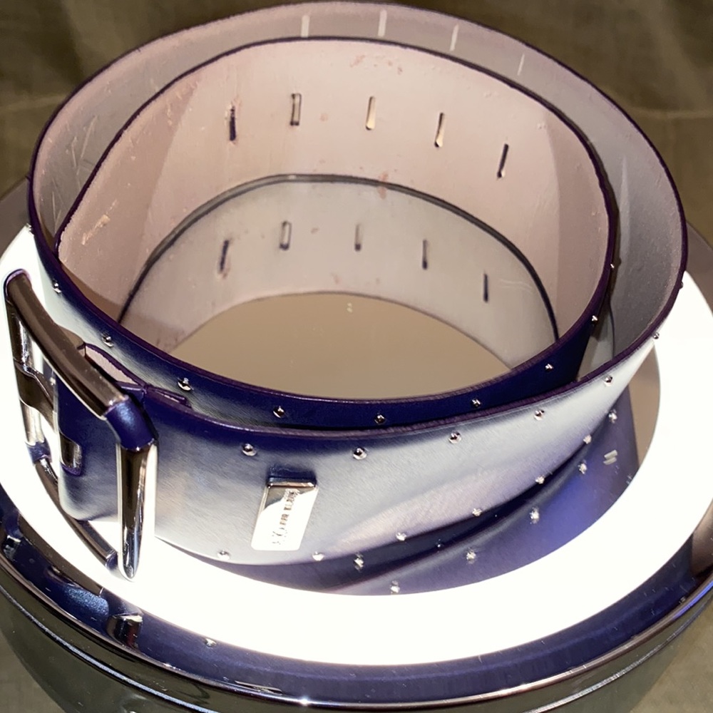 Anne Klein leather belt - Picture 9 of 17
